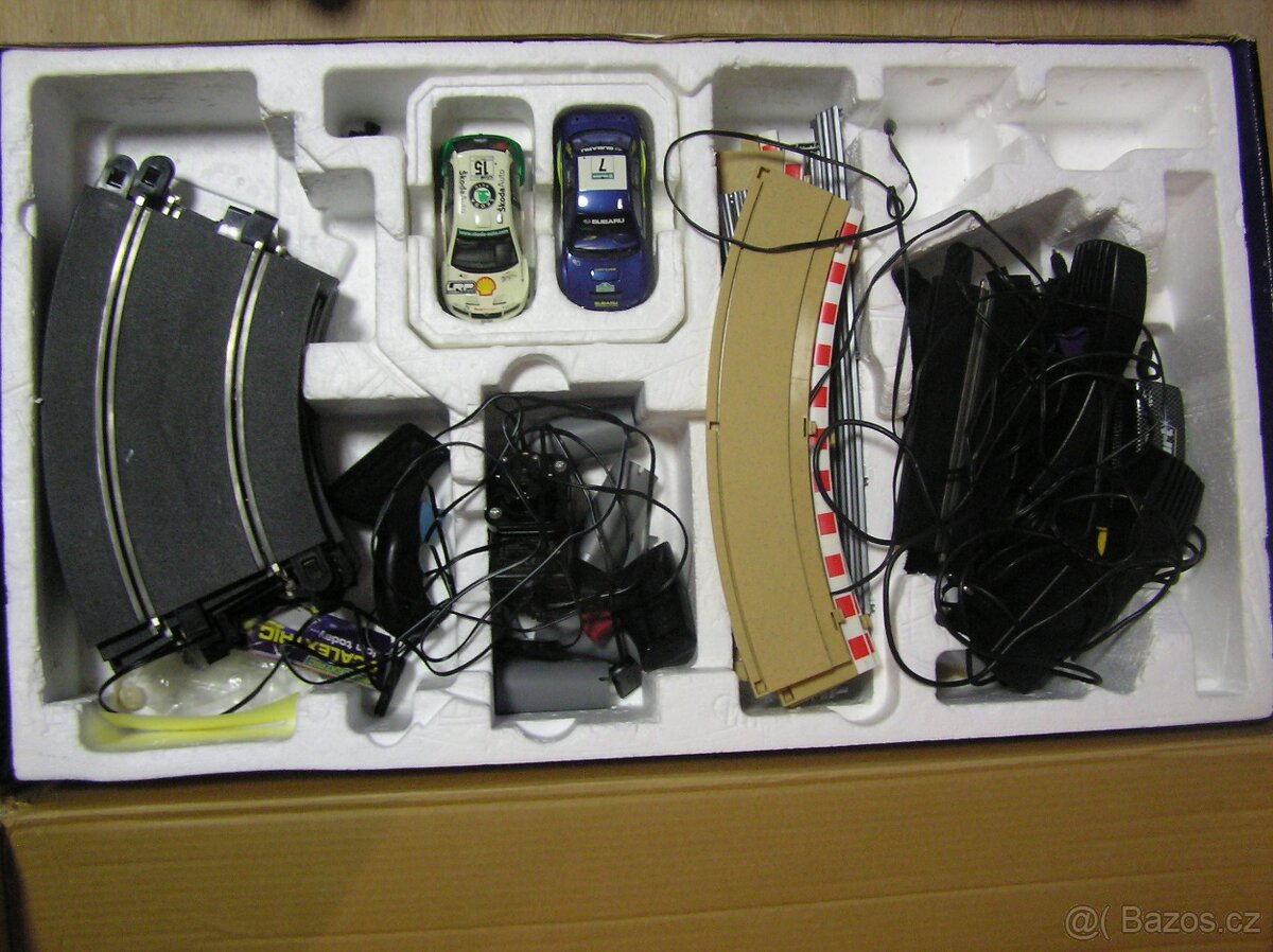 Autodráha Scalextric - 3