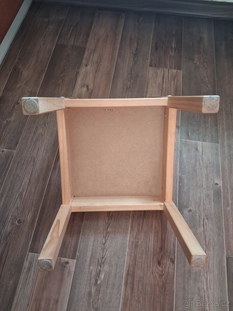 Dětská židle ze setu Ikea - 3