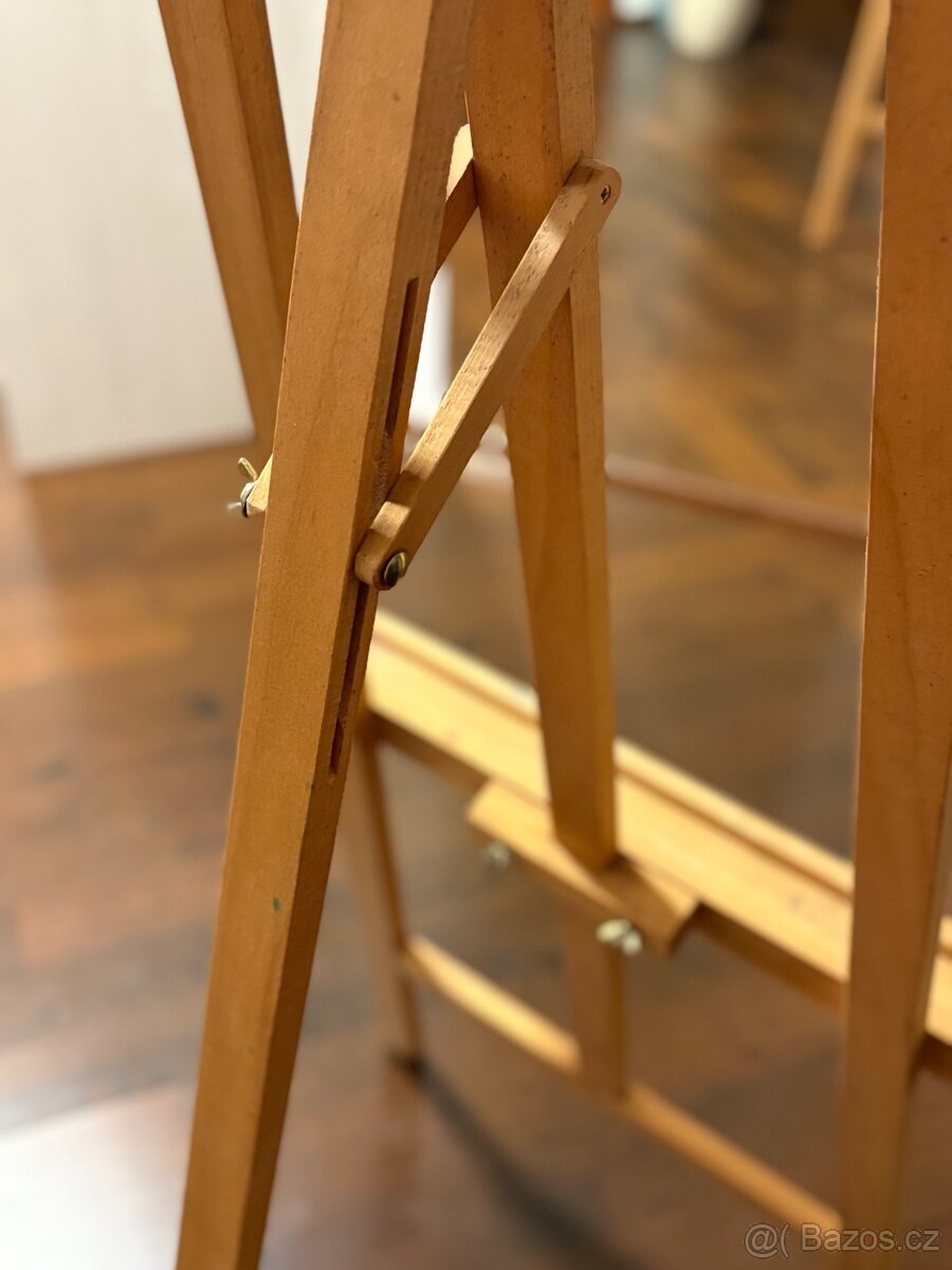 Prodám malířský stojan - 3