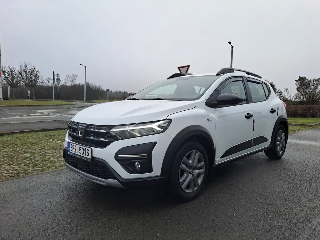 Dacia Sandero, 1.0TCE LPG STEPWAY PERFEKTNÍ - 3