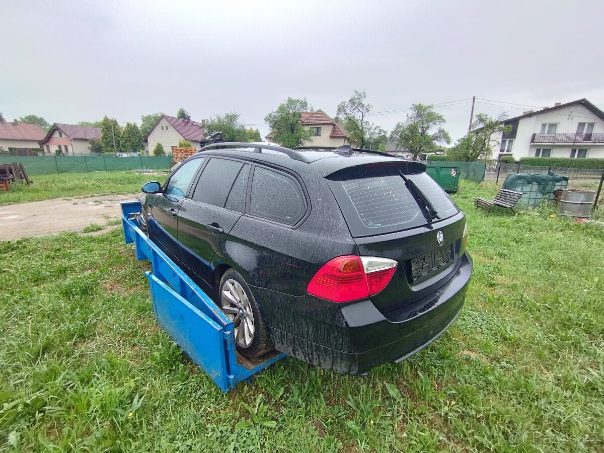 BMW e91 320d n47 rv.08 - náhradní díly - 3