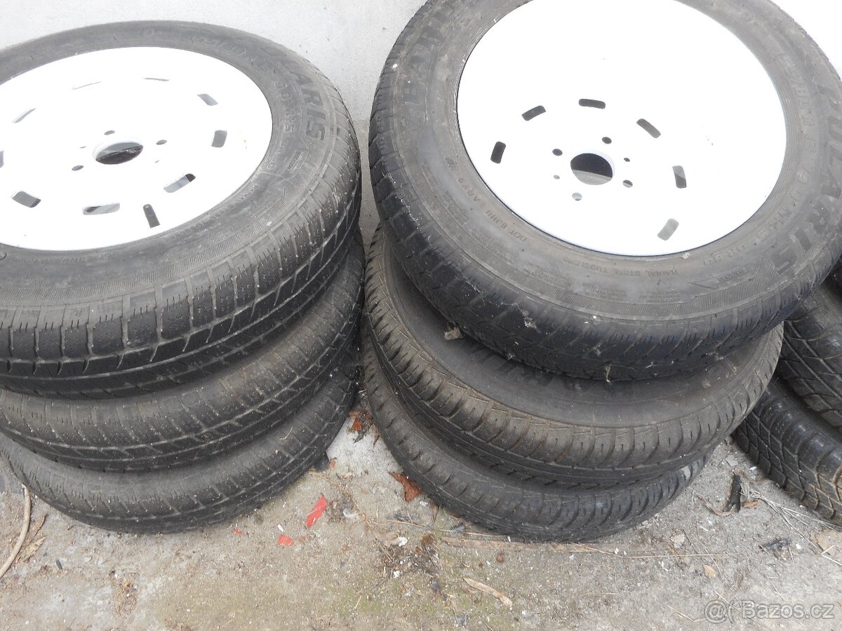 Obutá kola Simca - 3