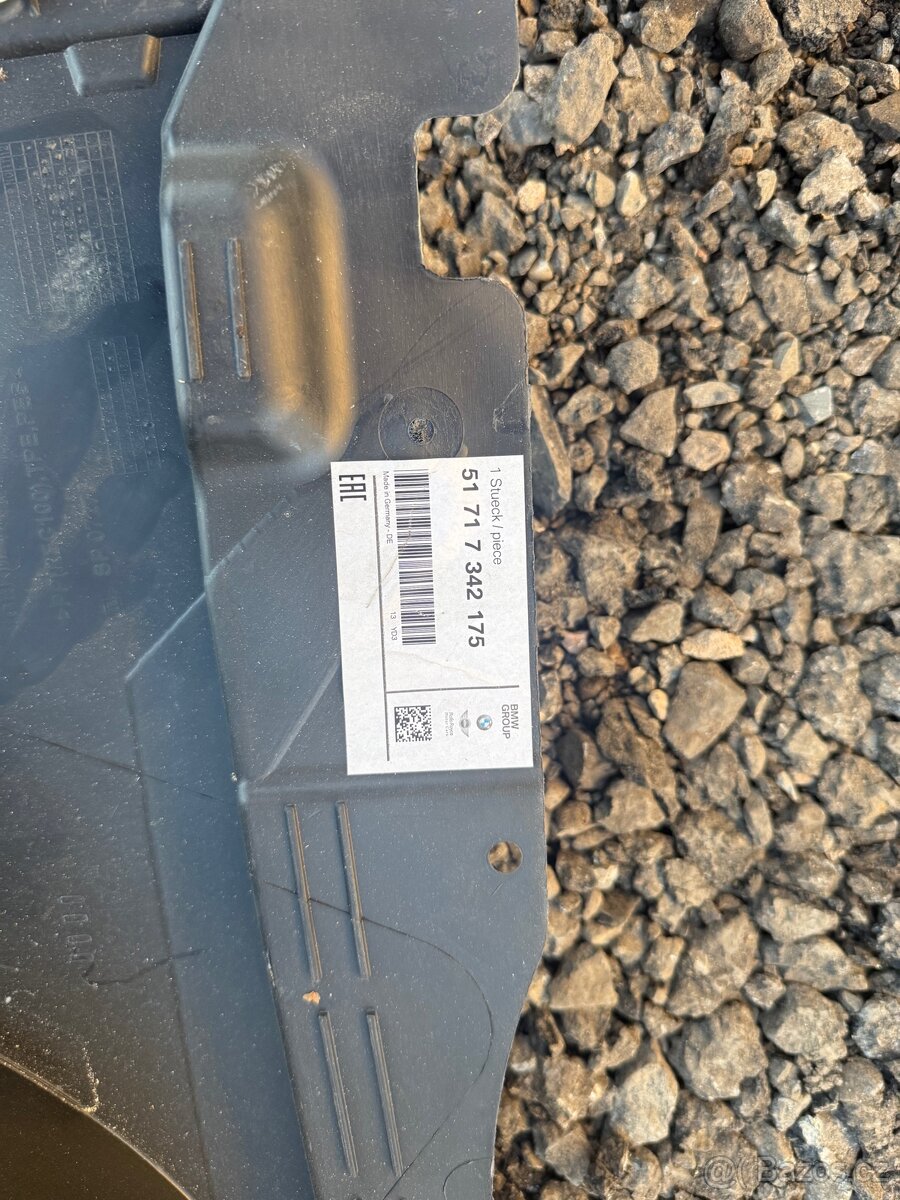 Levý přední podběh BMW X1 F48 - 3