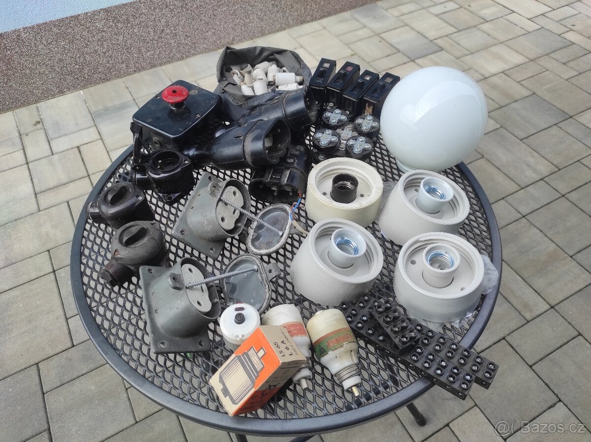 Retro elektromateriál - 3