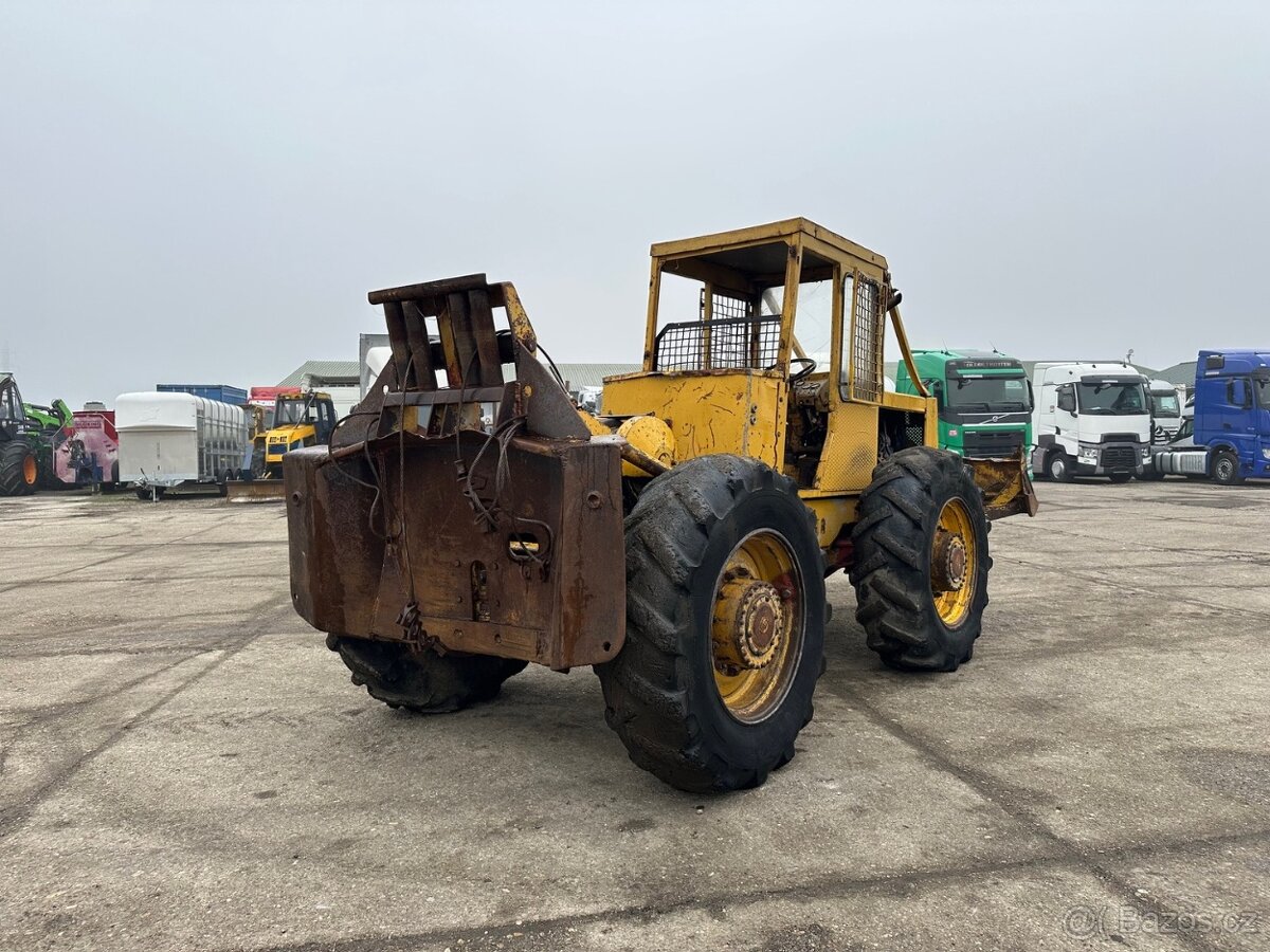 LKT 81 1982 VIN 1317 - 3