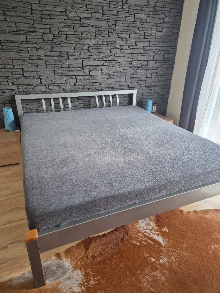 Manželská postel - 3