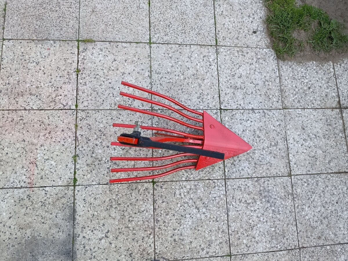 Prodám vyorávač brambor k Tera Vari systém - 3