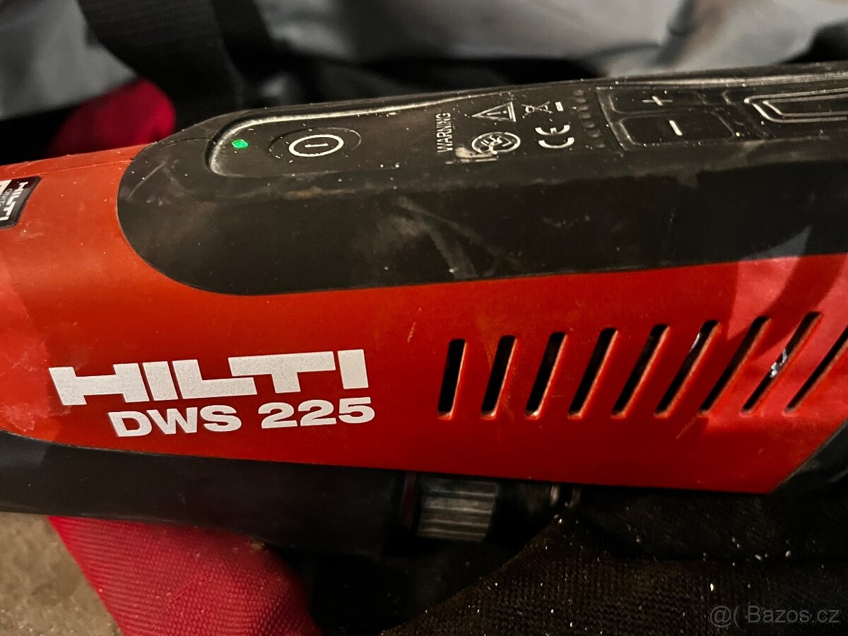 Hilti DWS 225 bruska na sádrokarton - 3