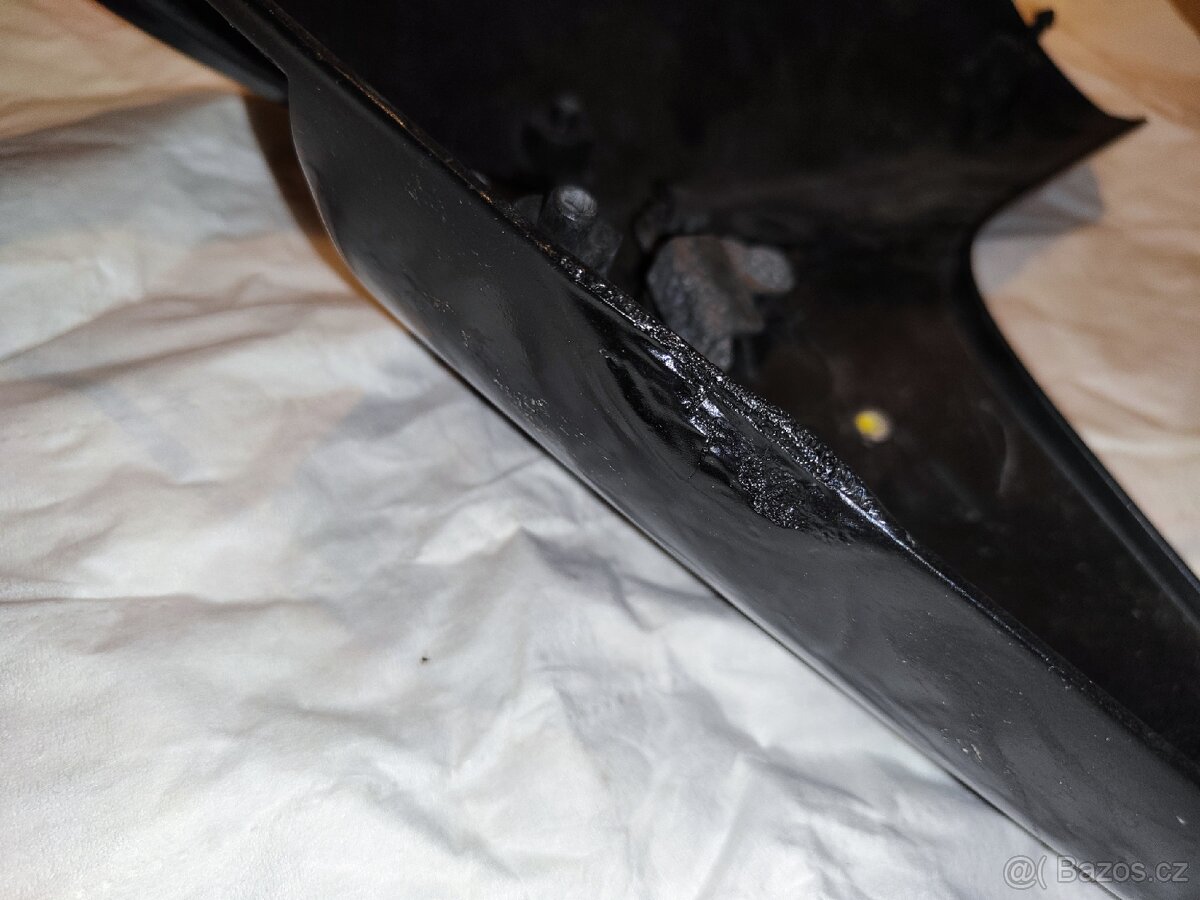 Boční plast ER6N - 3