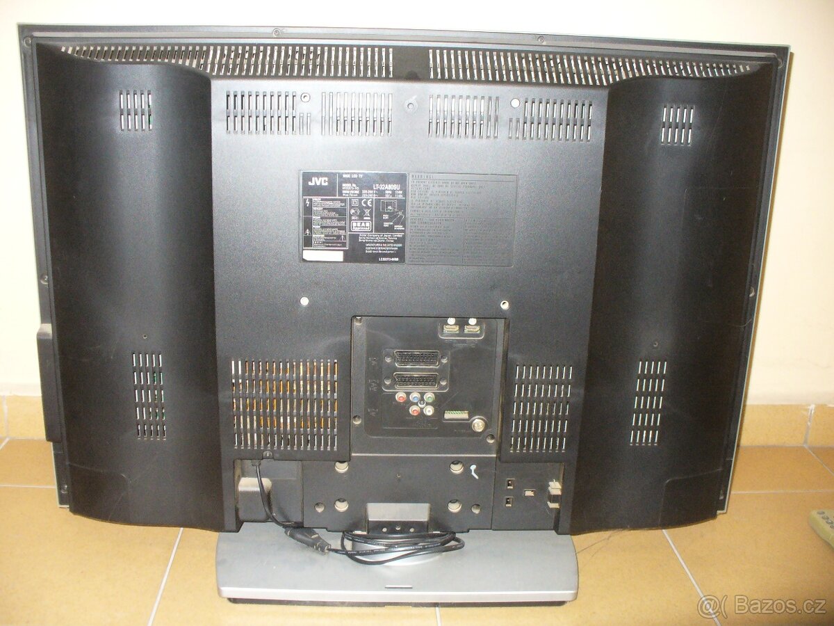 LCD televize JVC 81 cm - 3