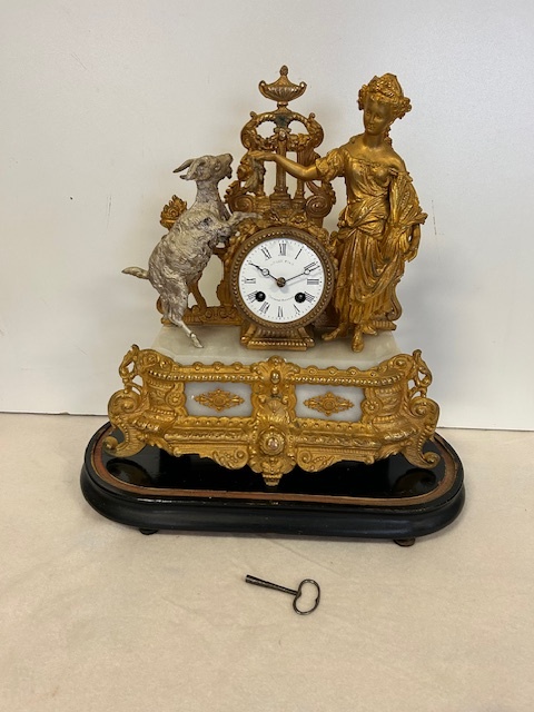 Figurární hodiny pod šturcem. - 3