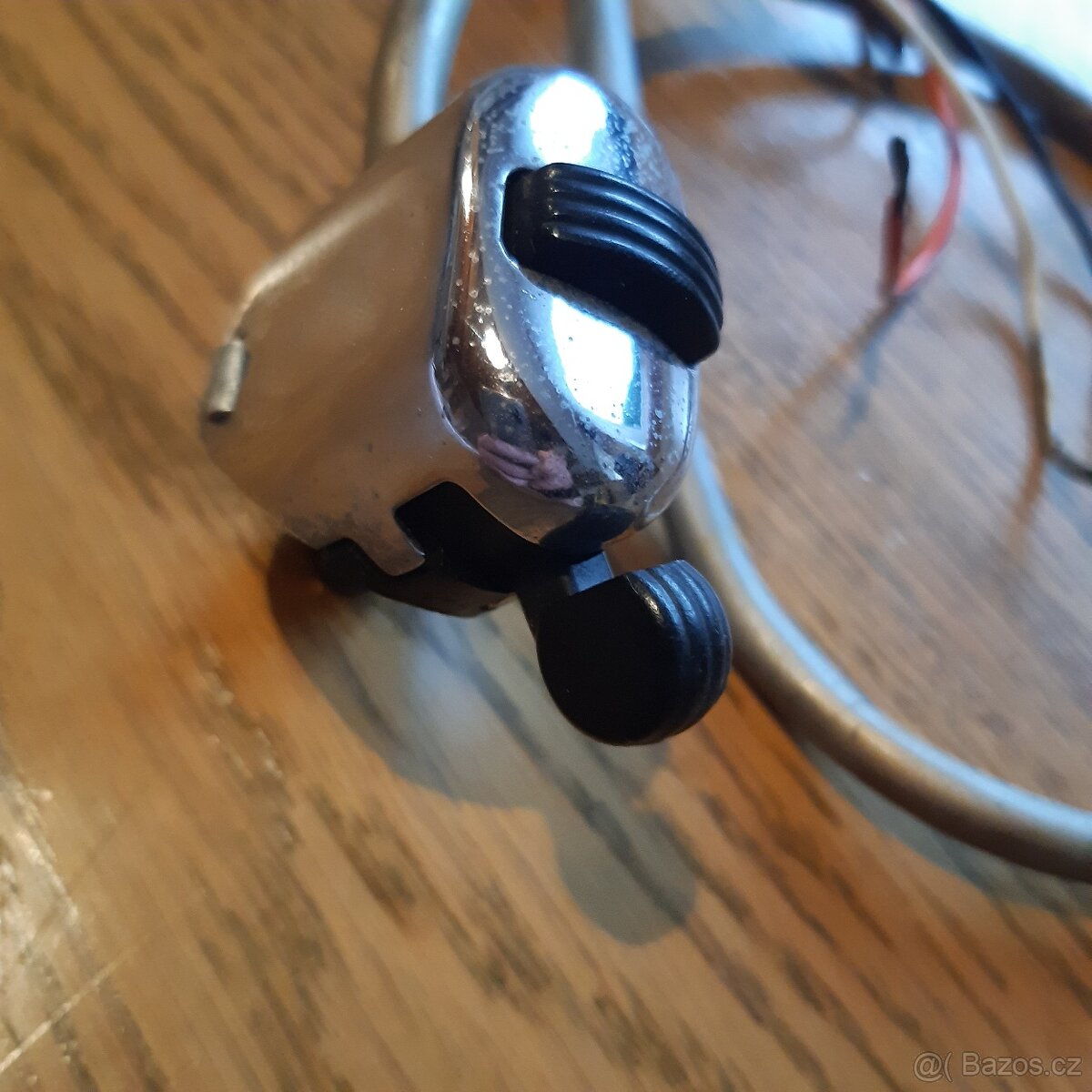 Přepínač na řiďítka hella - 3