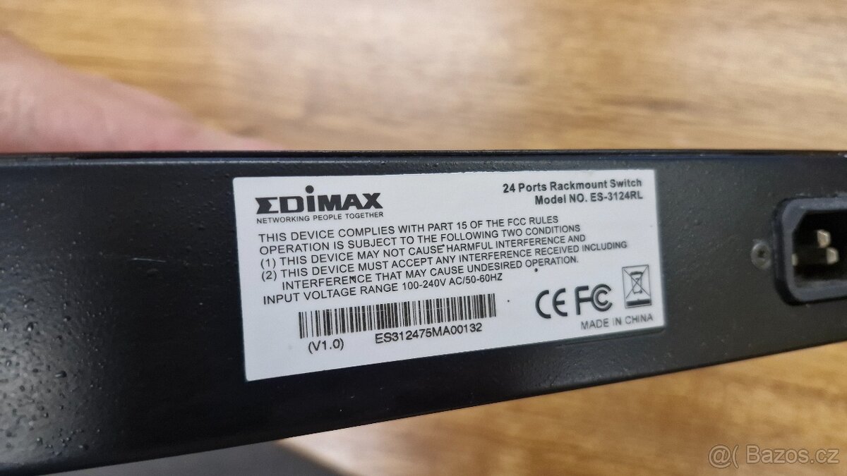 Switch Edimax ES-3124RL 24x 10/100 RJ45 - 3