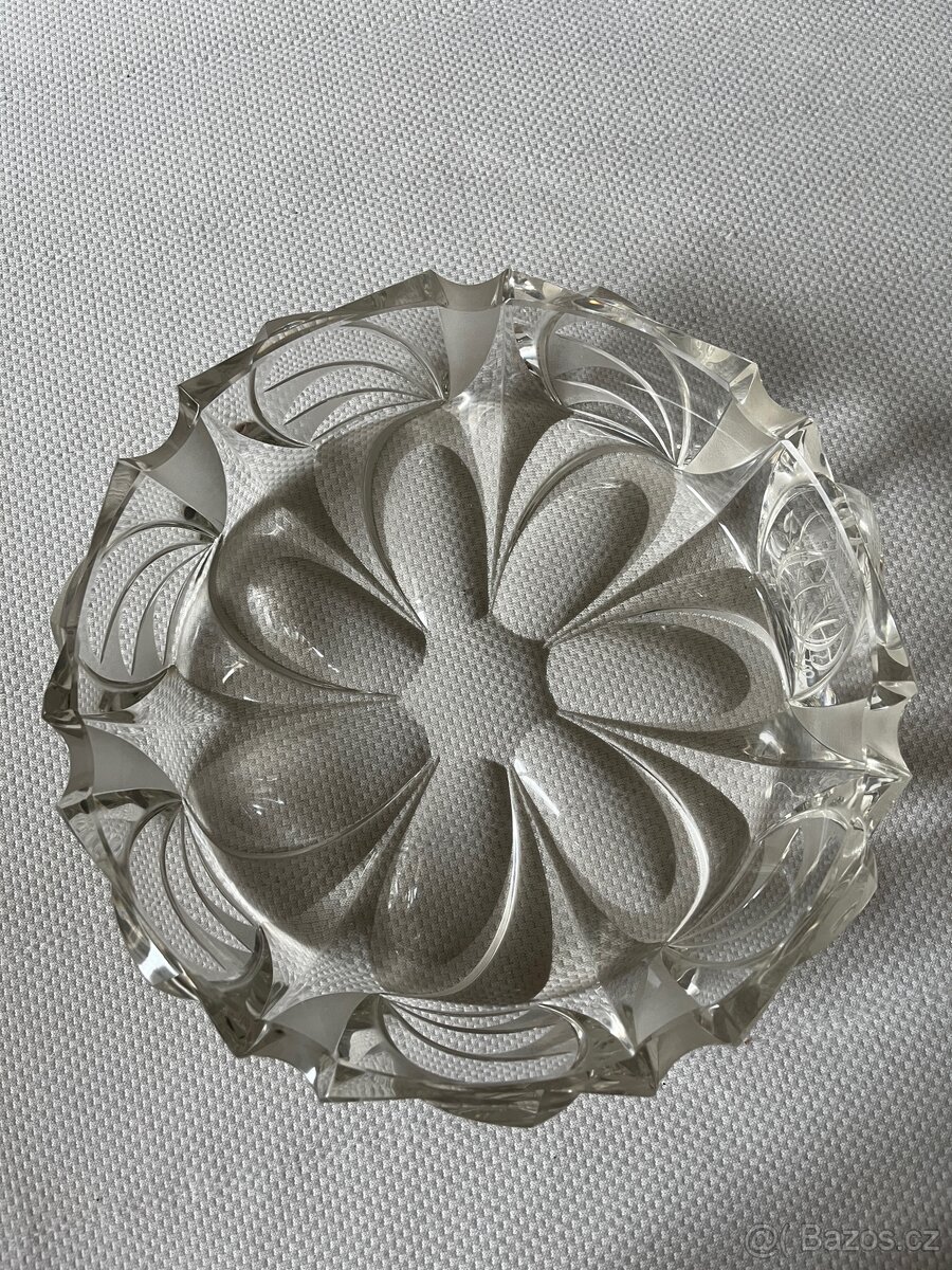 krásná mísa lisovaná - 3