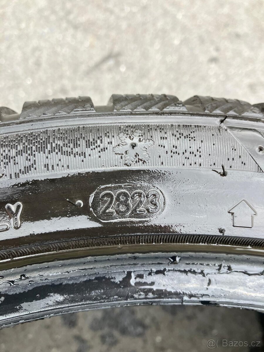 Zimní pneu 225/40 r18 - 3