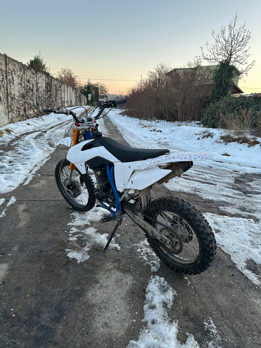 Minirocket Hurricane 250 - 3