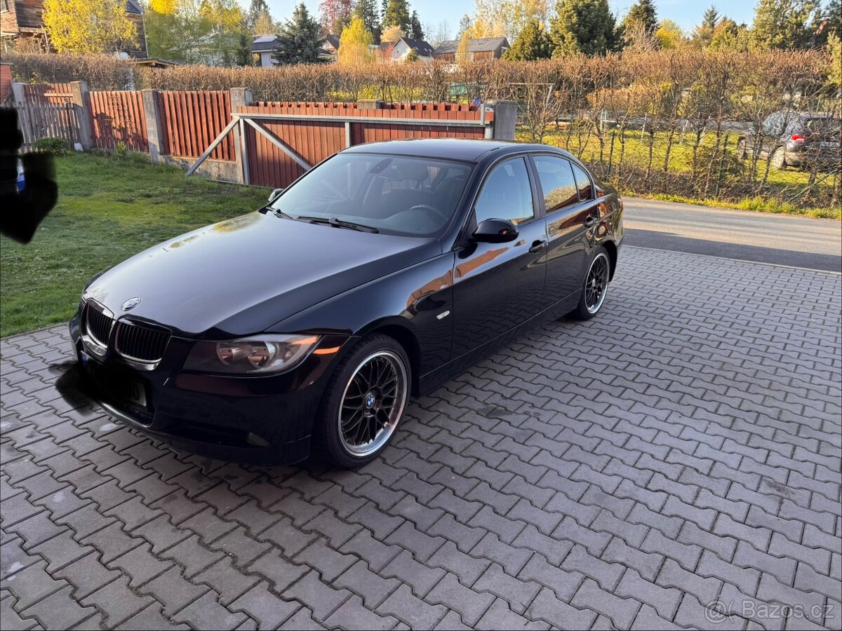 BMW e90 320i - 3