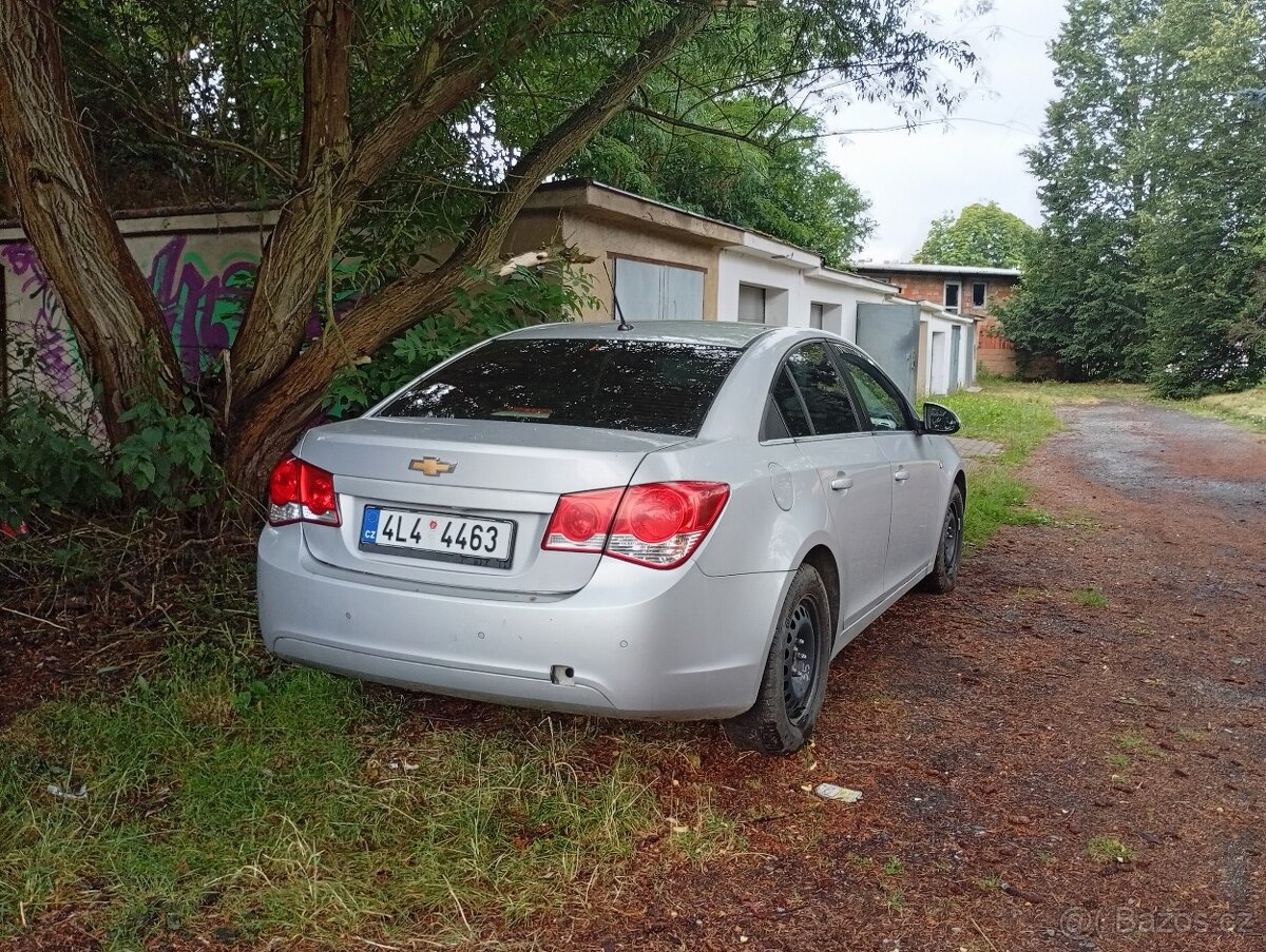 Chevrolet Cruze - 3