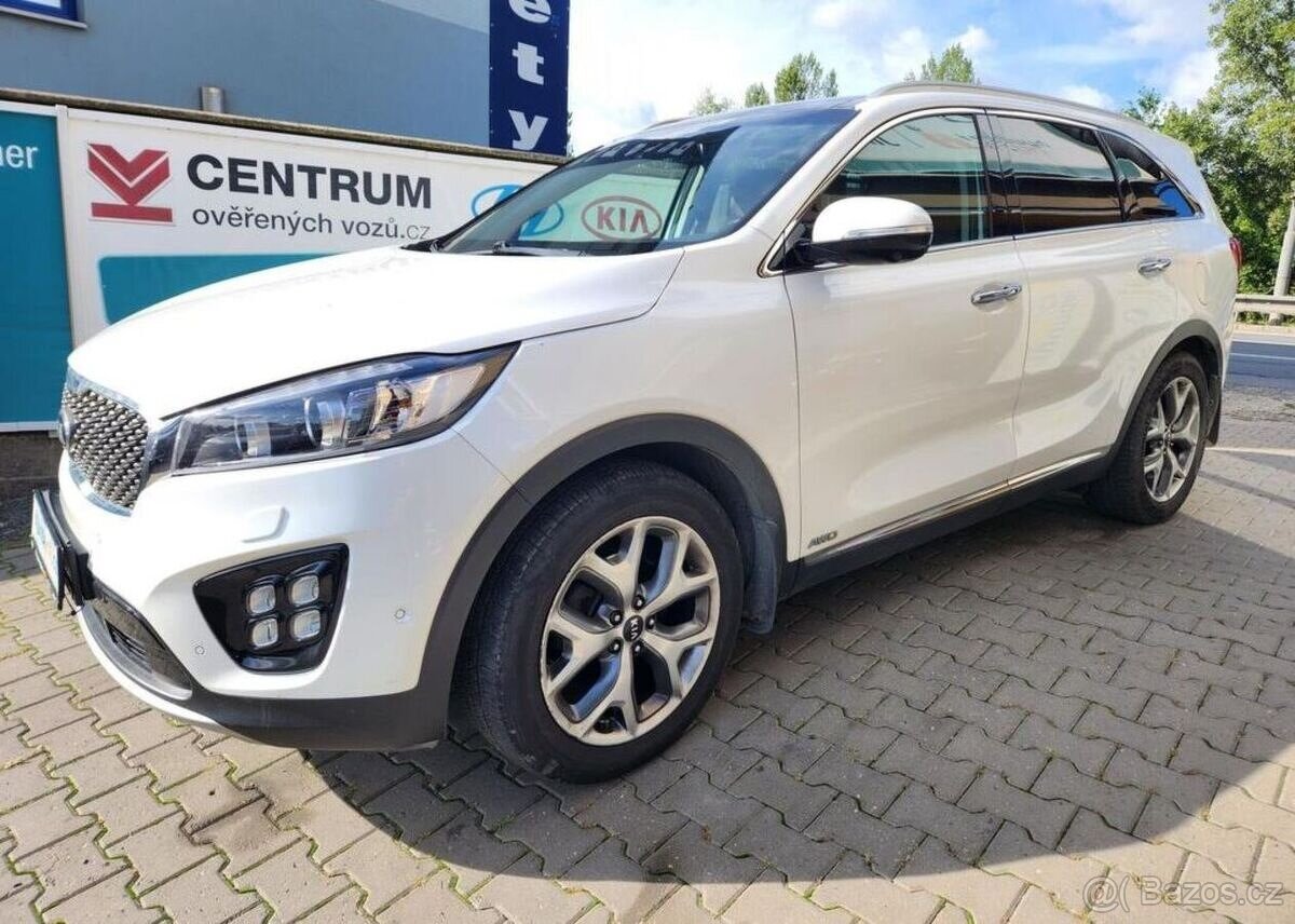 Kia Sorento 2.2-PREMIUM-PANORAMA-KŮŽE - 3