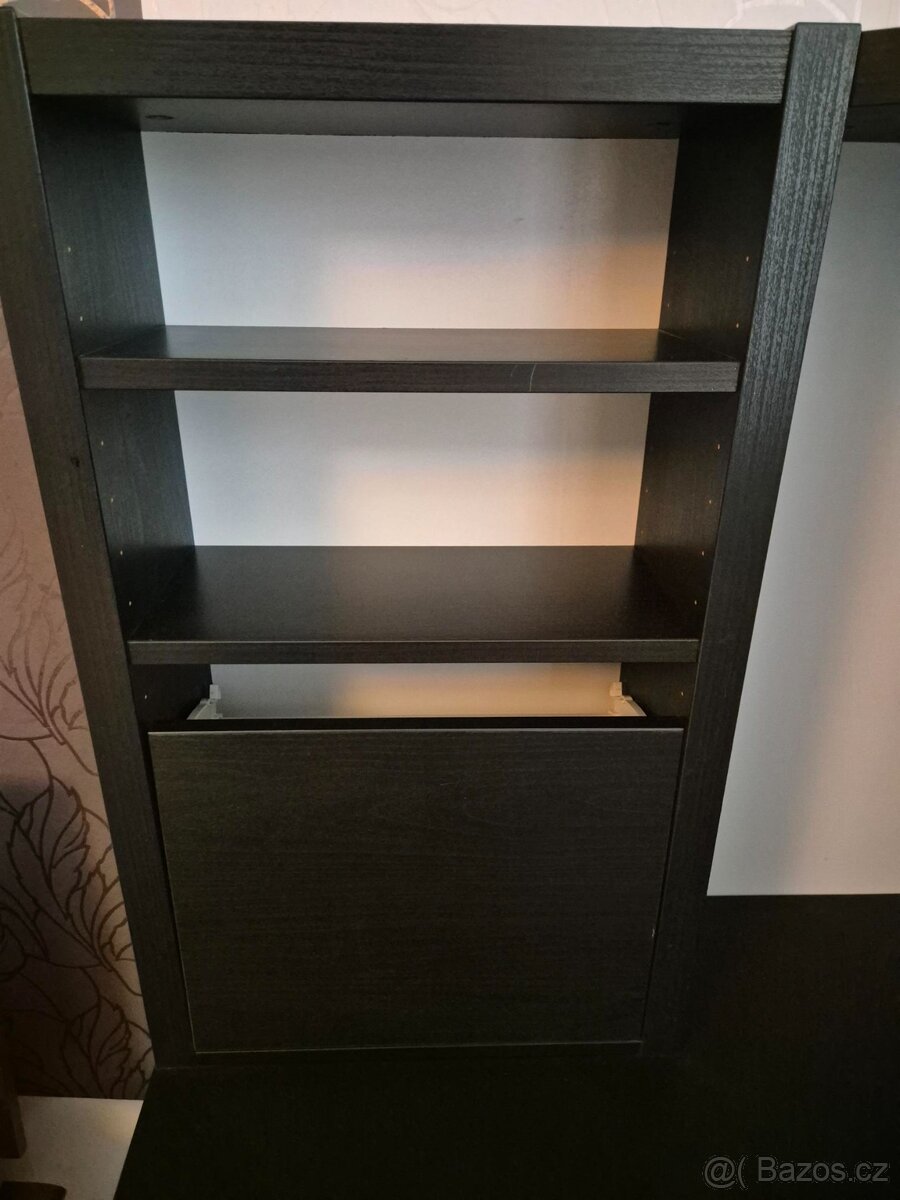 Rohový stůl IKEA - MICKE - 3