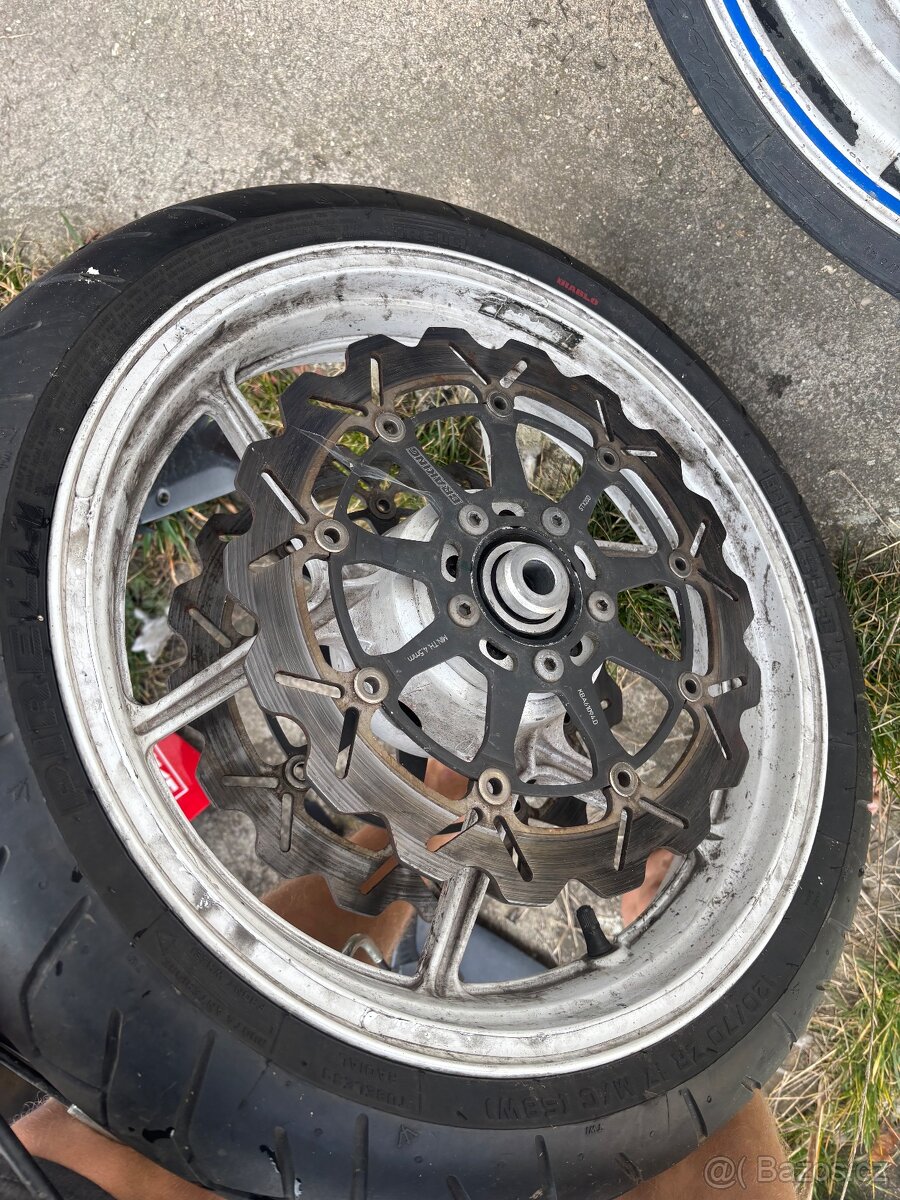 Kola na Kawasaki Zx10R Ninja 04-05 - 3