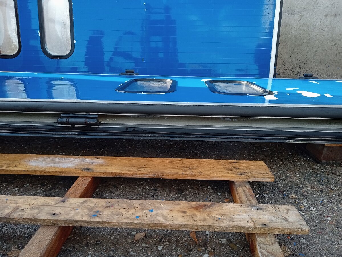 třídílná sekční vrata - 3