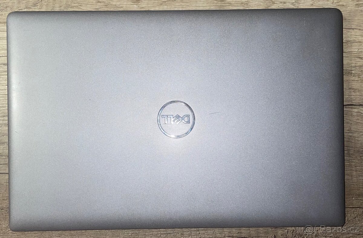 Dell Latitude 5520 - 3