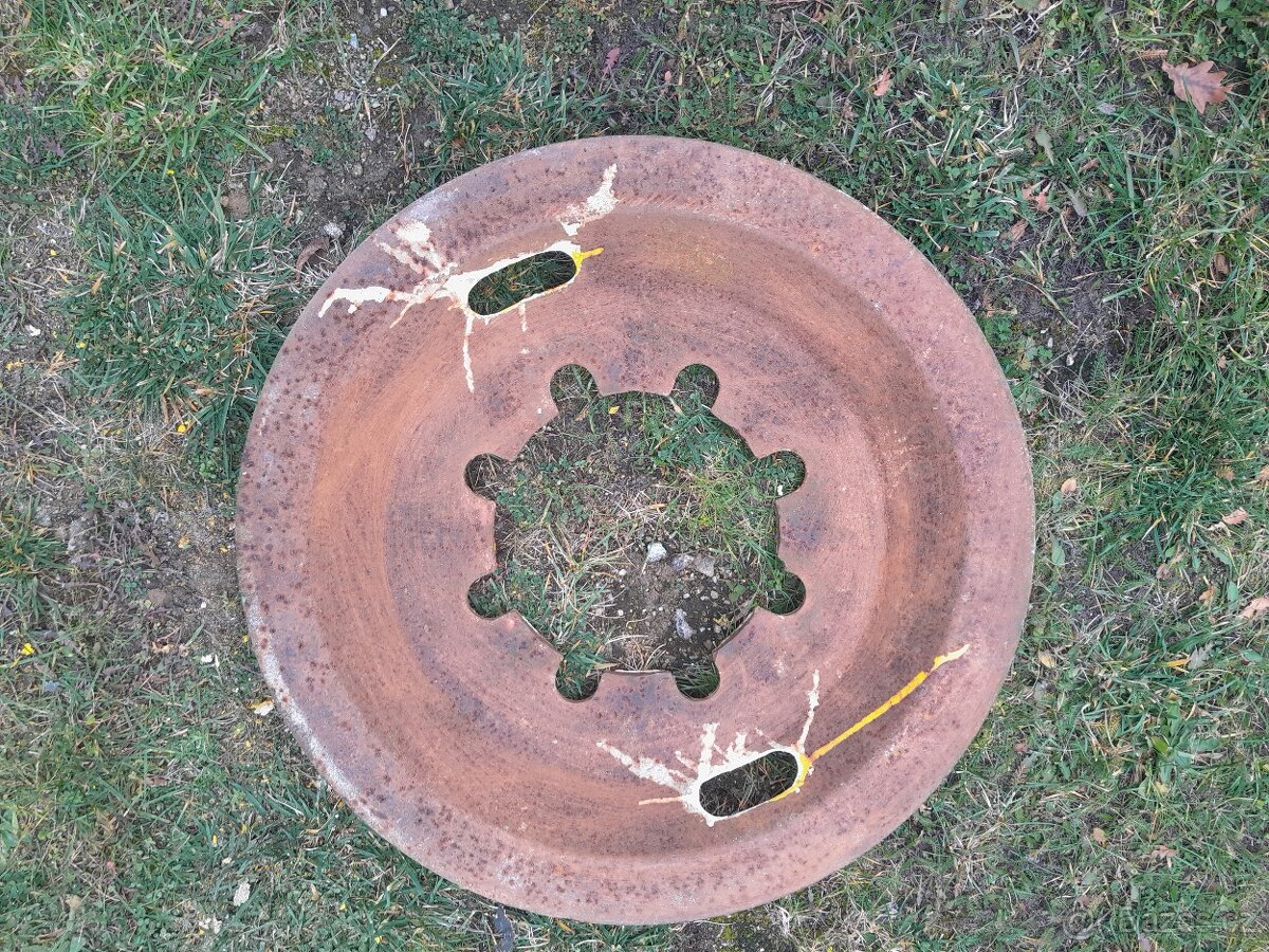 Závaží Zetor Super 50 - 3