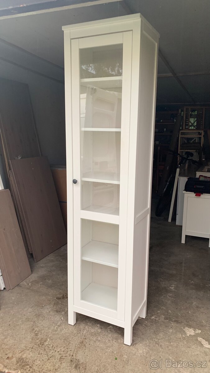 Ikea Hemnes prosklená knihovna - vitrína masiv bílé mořidlo - 3