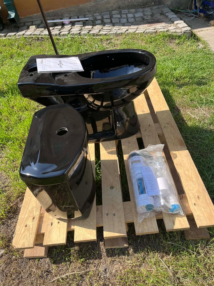 Černý WC zachód - 3