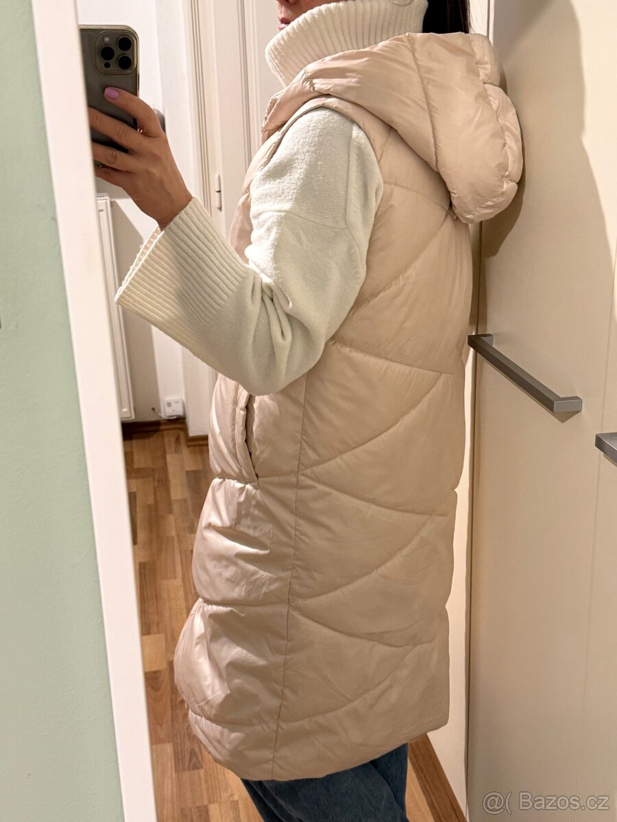 Dlouhá teplá vesta s kapucí, vel. M/L - 3