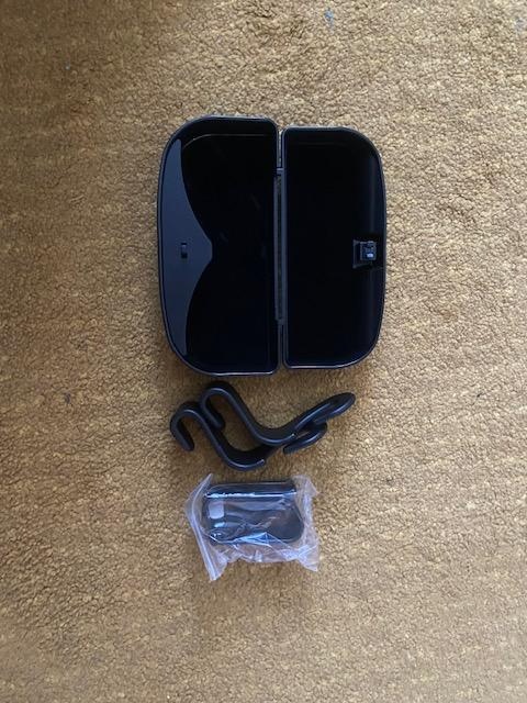 Držák do auta dna sluneční brýle - 3