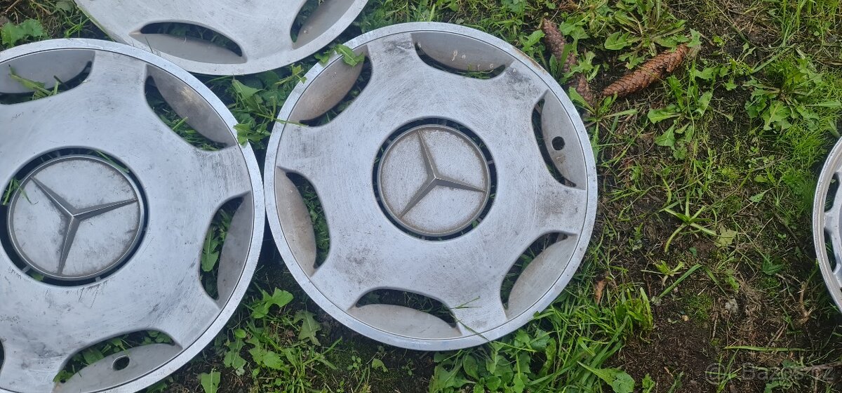 Poklice originál Mercedes-Benz - 15" - 3