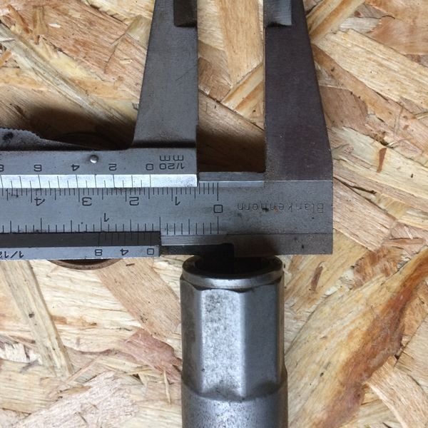 Kotva startéru Škoda 1203 - 3