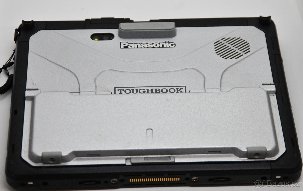Průmyslový tablet Panasonic CF-33 - 3