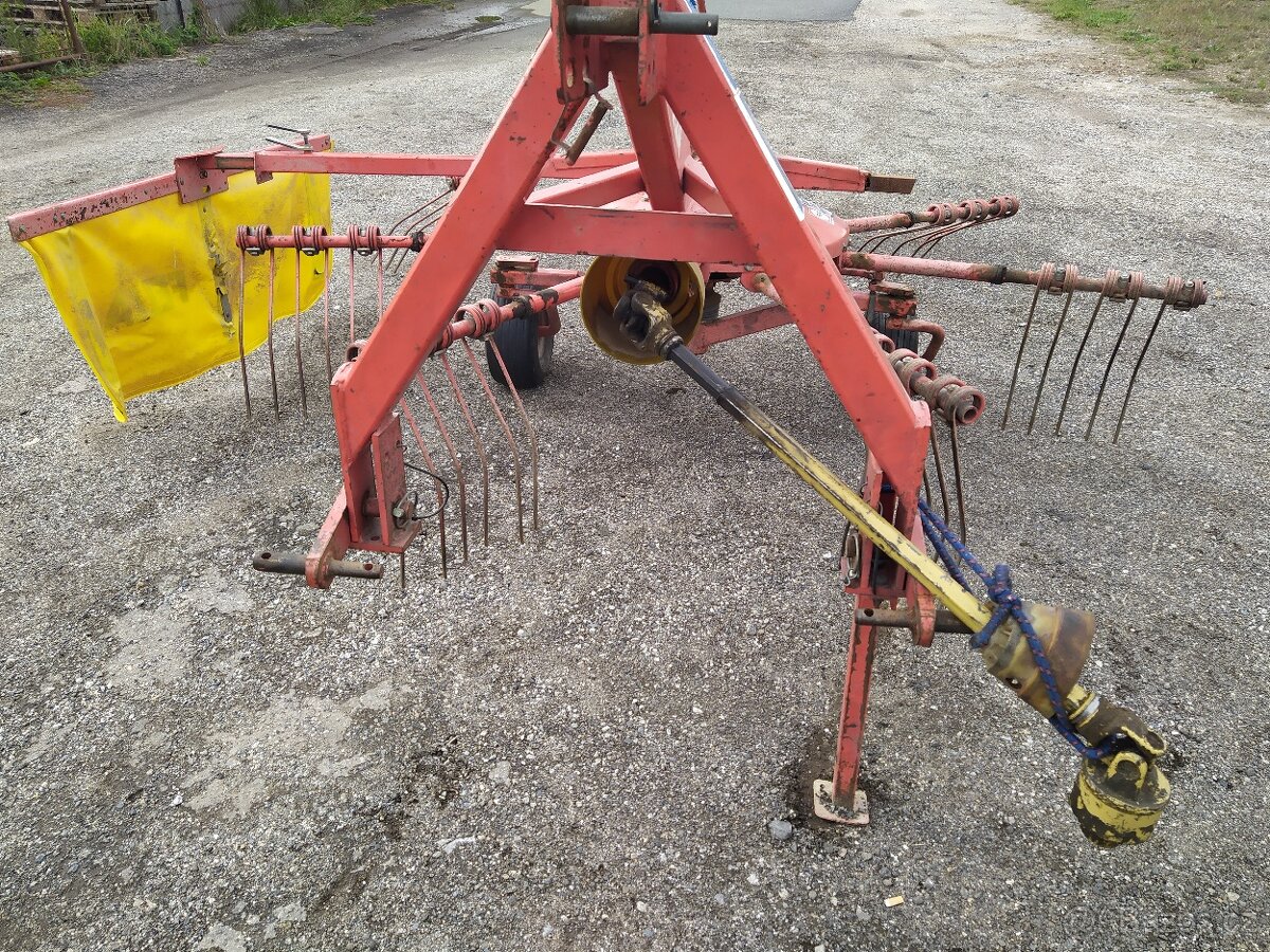 Shrnovač píce Fella TS 290 RDF, záběr 2,8 m bez vůle v převo - 3