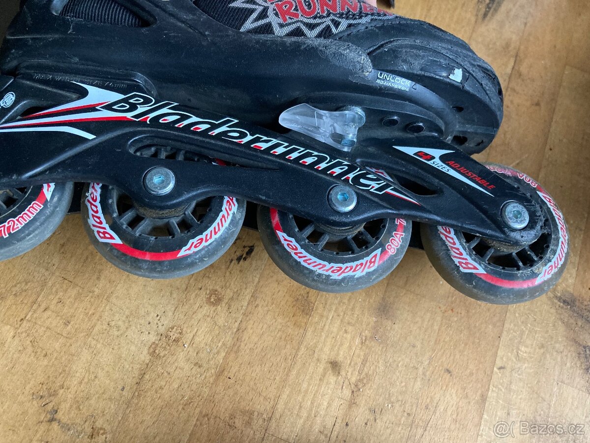 Nastavitelné inline brusle 32-35 - 3