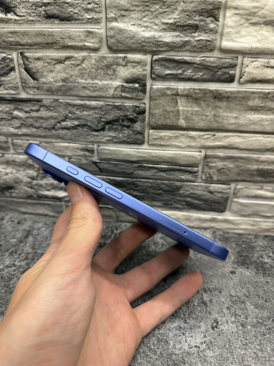 iPhone 16 128GB Ultramarine, baterie 100% - 3
