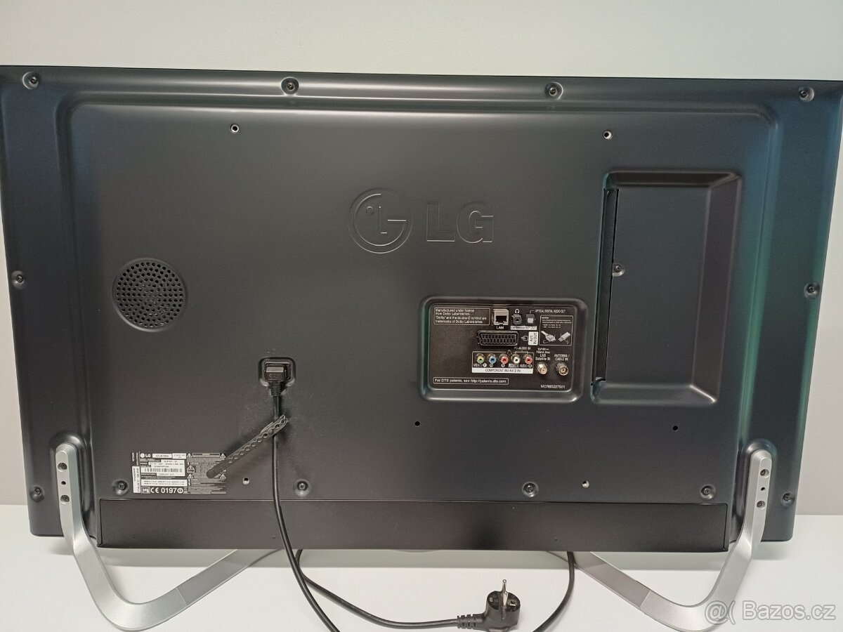 Televize LG úhlopřička 109cm - 3