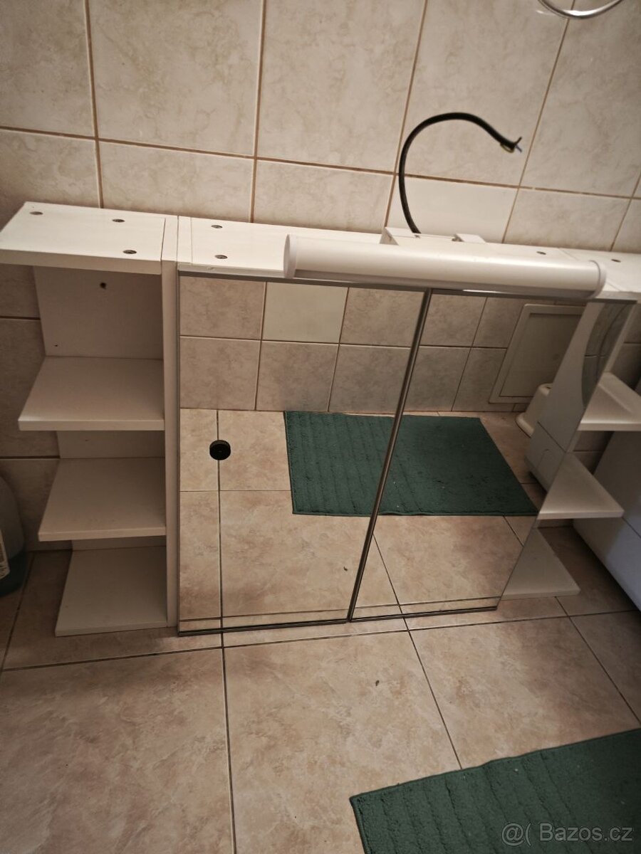 Skříňka do koupelny - 3