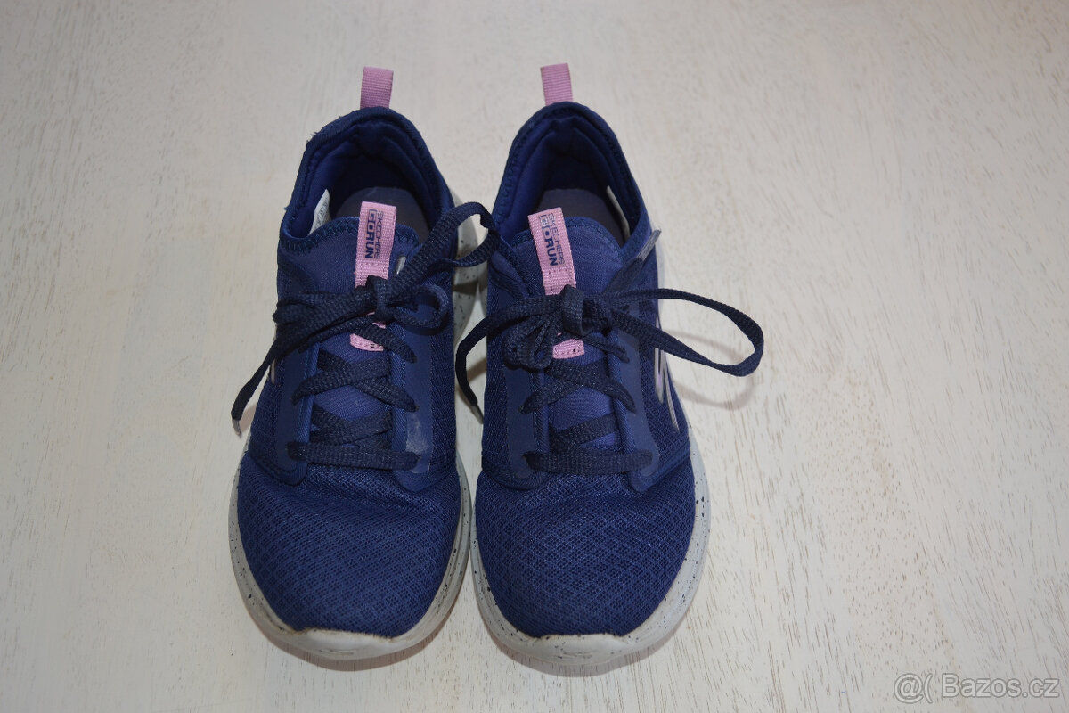 Tenisky, botasky zn. Skechers vel. 35 - 3