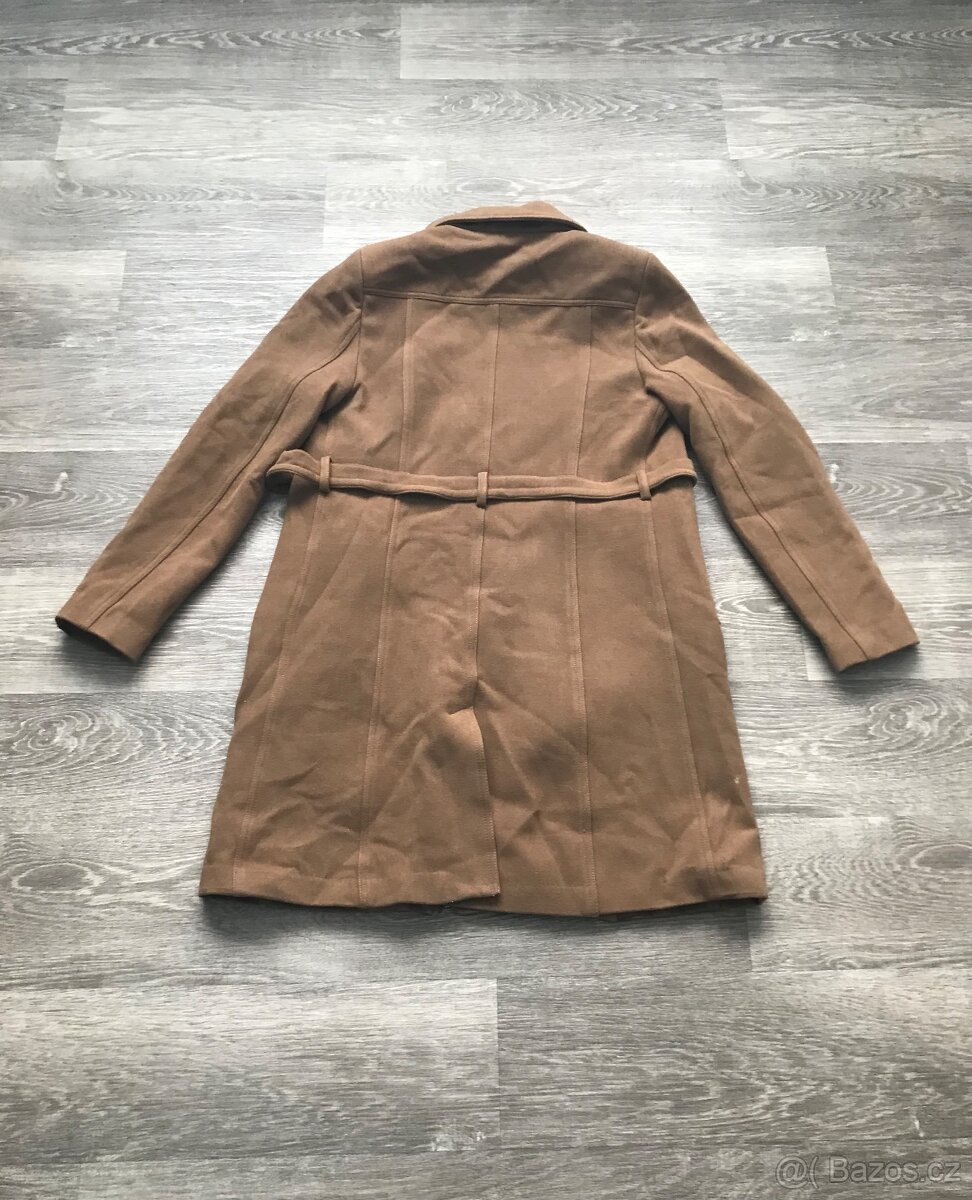 Nosící kabát, vel. M - 3