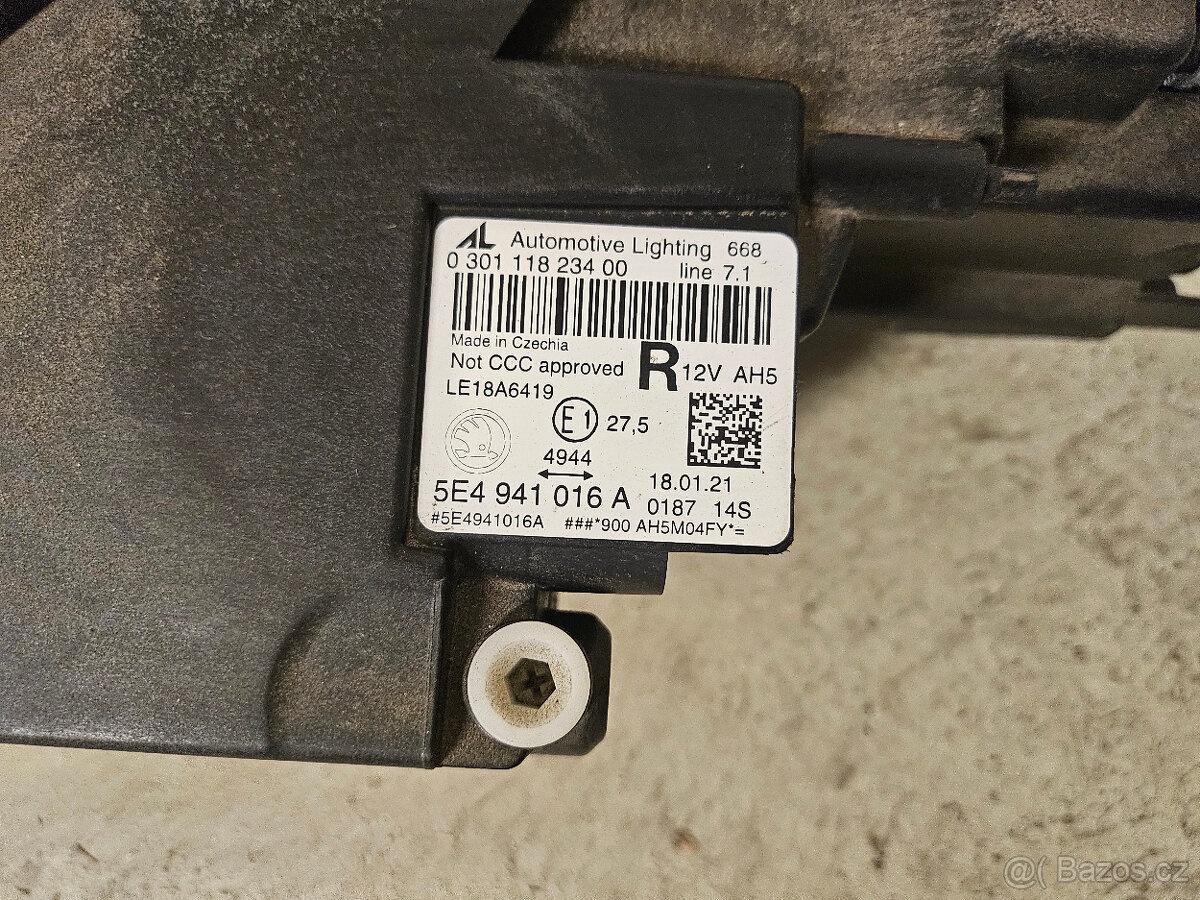 Pravý světlomet Octavia IV full LED - 3