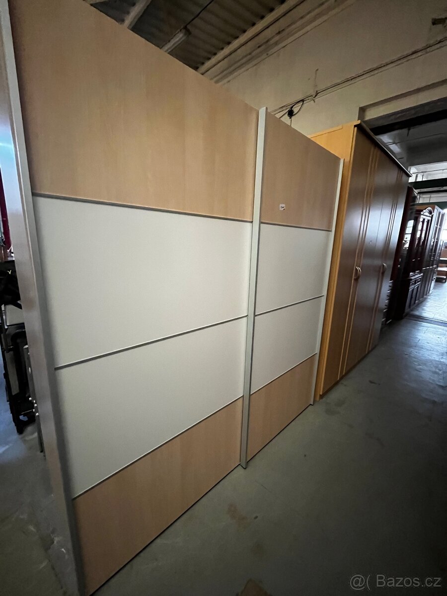 Skříň - 3