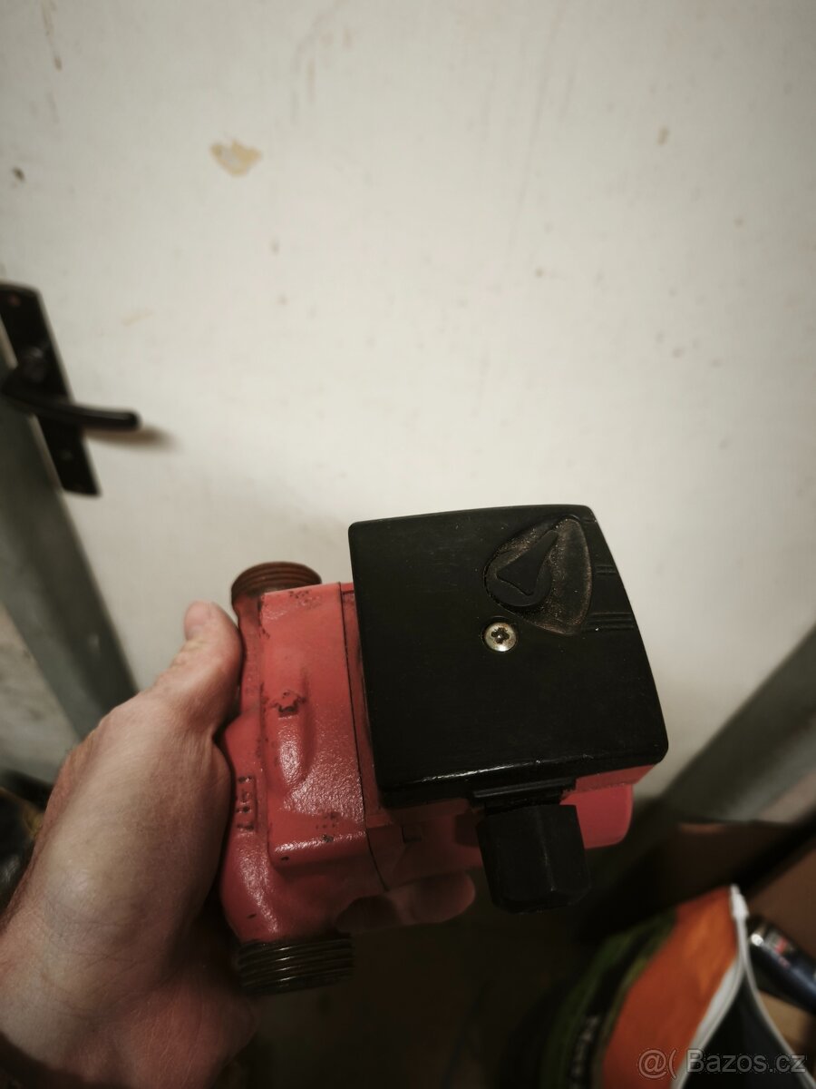 Oběhové čerpadlo IMMERGAS - 3