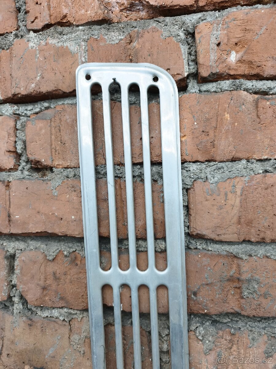 Mřížka škoda 100 110 - 3