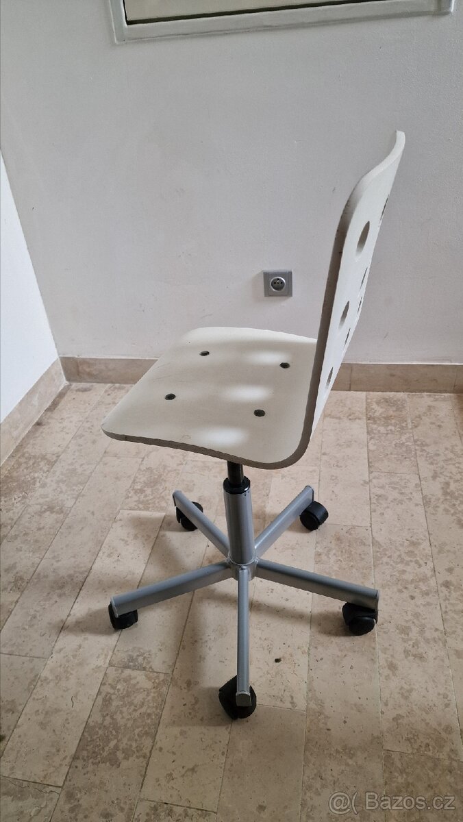 Ikea dětská pracovní židle - 3