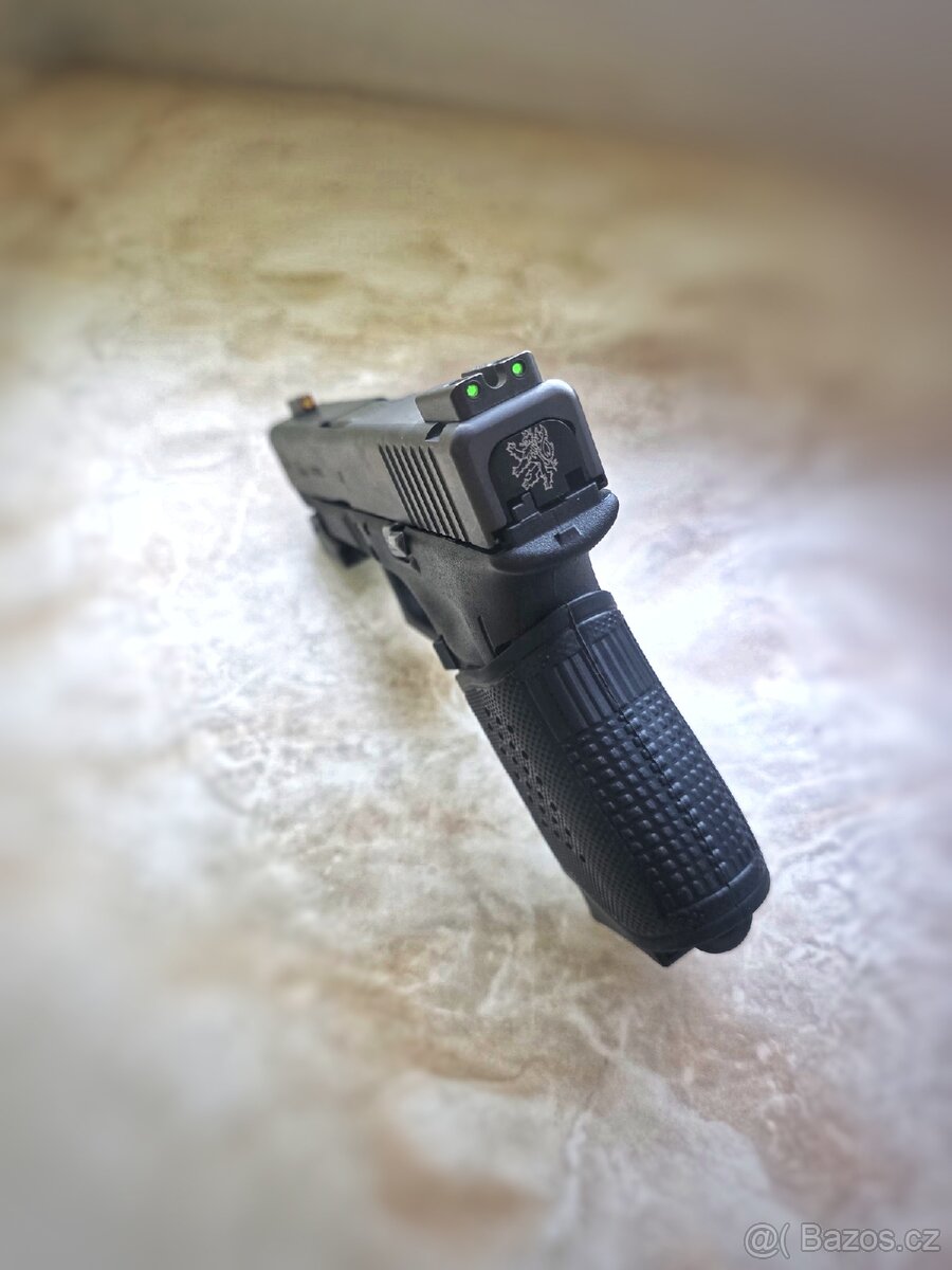 Glock 23 - 3