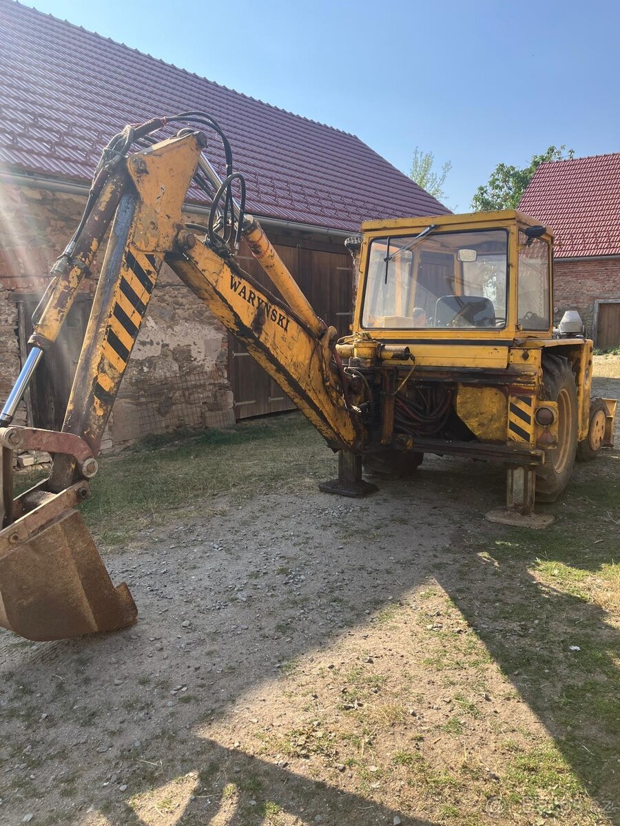 Prodám traktor bagr WARINSKY - 3