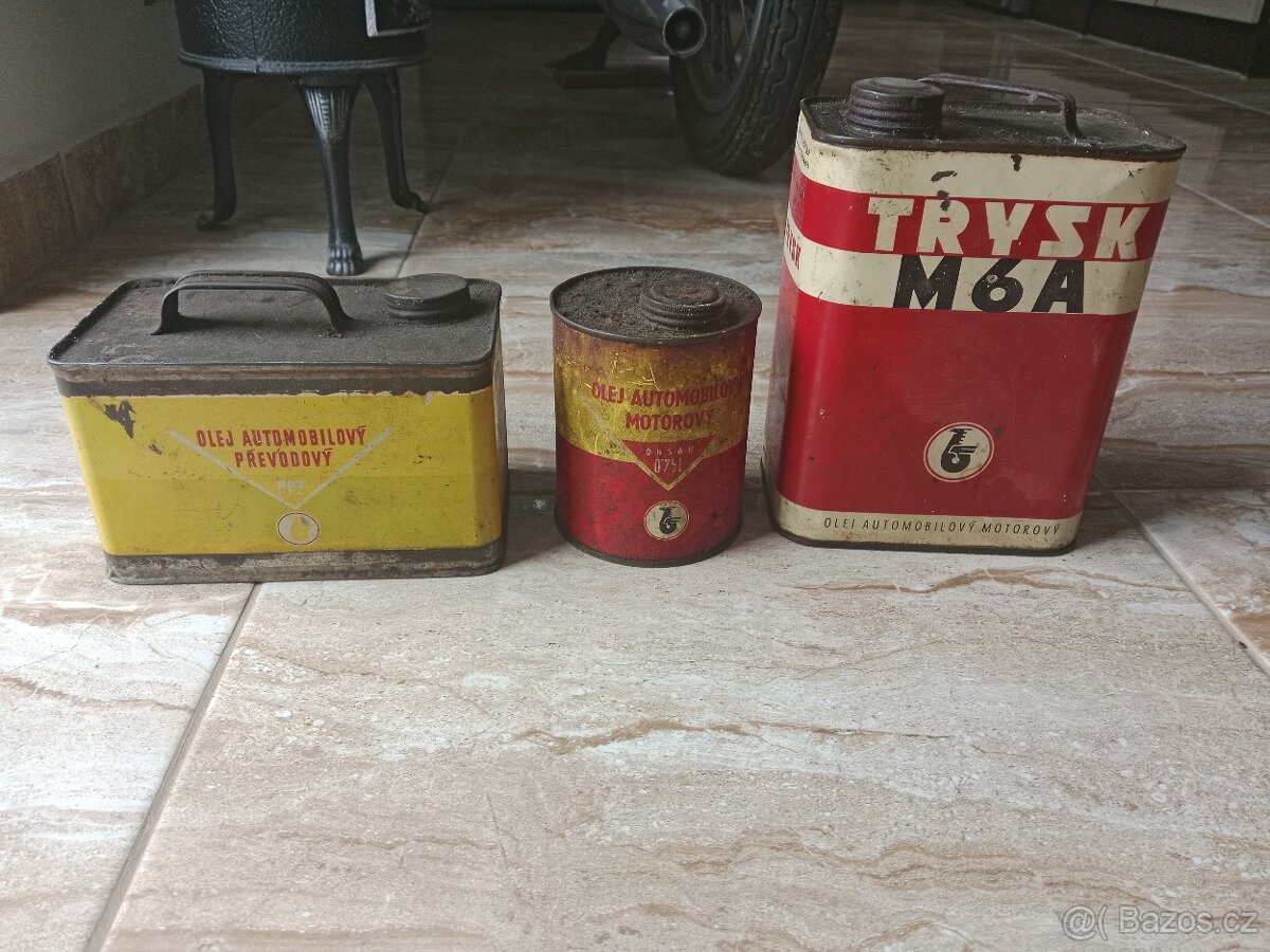 Staré plechovky od oleje - 3